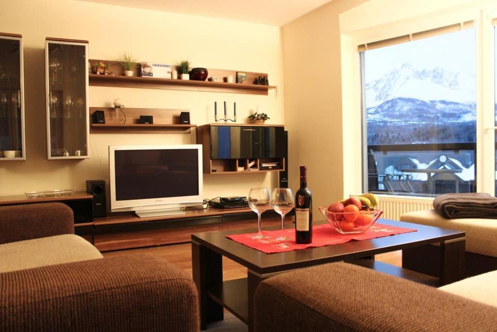 High Tatras Apartment With An Amazing View Nova Lesna Exterior photo